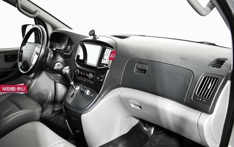 Hyundai Grand Starex Grand Starex I рестайлинг 2, 2017 год, 3 200 000 рублей, 14 фотография