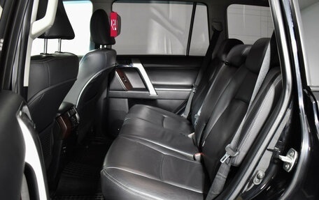 Toyota Land Cruiser Prado 150 рестайлинг 2, 2015 год, 3 290 000 рублей, 11 фотография