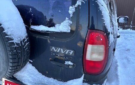 Chevrolet Niva I рестайлинг, 2004 год, 280 000 рублей, 3 фотография