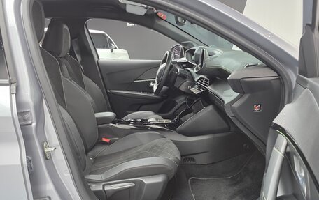 Peugeot 208 II, 2023 год, 2 600 469 рублей, 10 фотография