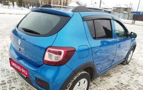 Renault Sandero II рестайлинг, 2020 год, 750 000 рублей, 4 фотография