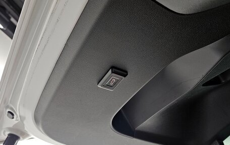 Peugeot 2008 II, 2021 год, 1 690 469 рублей, 8 фотография