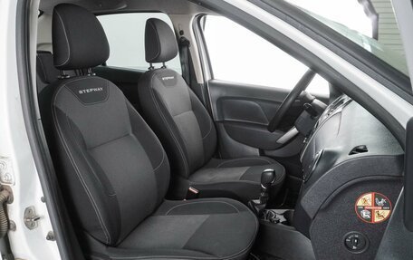 Renault Logan II, 2022 год, 1 399 000 рублей, 8 фотография