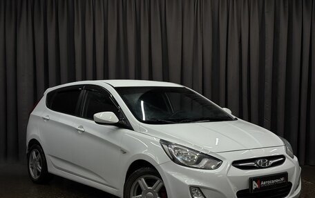 Hyundai Solaris II рестайлинг, 2012 год, 749 777 рублей, 4 фотография