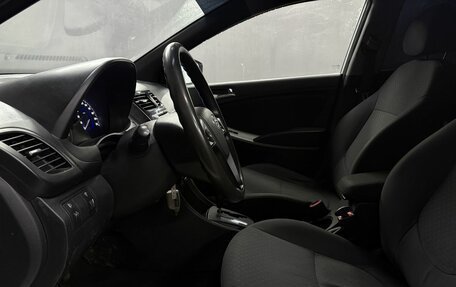 Hyundai Solaris II рестайлинг, 2012 год, 749 777 рублей, 13 фотография