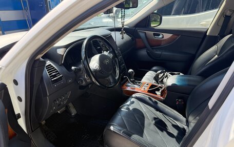 Infiniti QX70, 2016 год, 2 730 000 рублей, 3 фотография