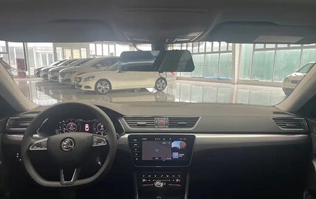 Skoda Superb III рестайлинг, 2024 год, 2 290 007 рублей, 4 фотография