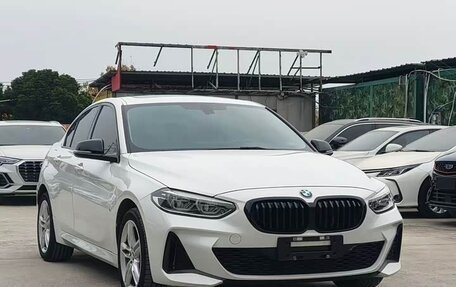 BMW 1 серия, 2023 год, 2 150 000 рублей, 3 фотография