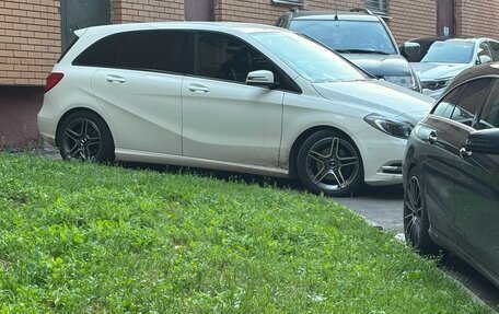 Mercedes-Benz B-Класс, 2013 год, 1 044 000 рублей, 5 фотография