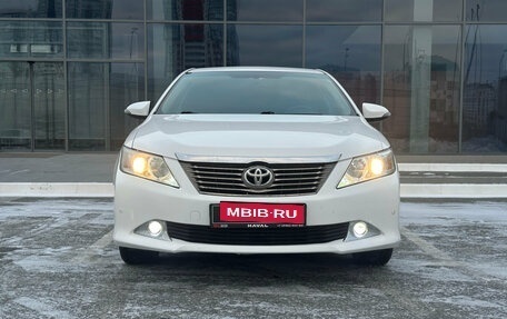 Toyota Camry, 2014 год, 1 640 000 рублей, 3 фотография