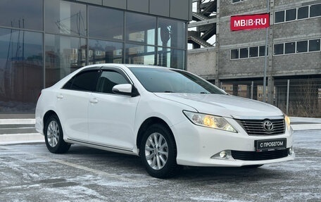 Toyota Camry, 2014 год, 1 640 000 рублей, 4 фотография