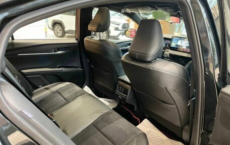 Toyota Camry, 2025 год, 5 250 000 рублей, 11 фотография