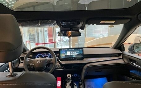 Toyota Camry, 2025 год, 5 250 000 рублей, 13 фотография