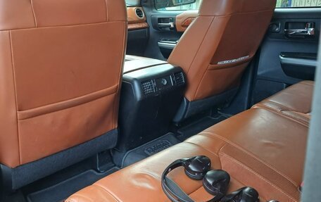 Toyota Tundra II, 2013 год, 5 000 000 рублей, 11 фотография