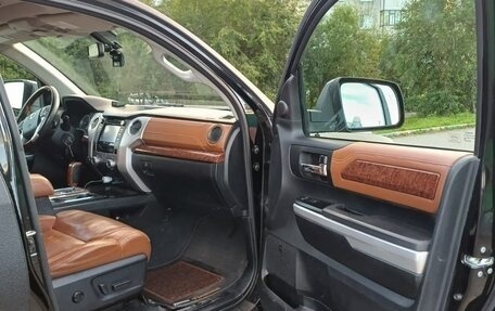 Toyota Tundra II, 2013 год, 5 000 000 рублей, 12 фотография