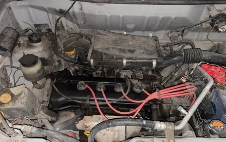 Nissan Cube II, 2001 год, 181 000 рублей, 9 фотография