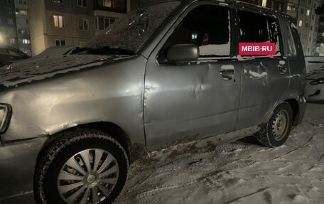 Nissan Cube II, 2001 год, 181 000 рублей, 7 фотография