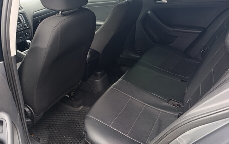 Volkswagen Jetta VI, 2015 год, 830 000 рублей, 10 фотография