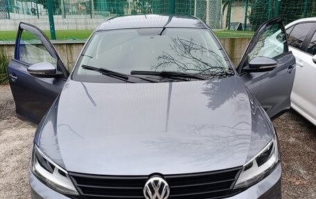 Volkswagen Jetta VI, 2015 год, 830 000 рублей, 2 фотография