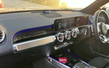 Mercedes-Benz GLB, 2022 год, 2 550 000 рублей, 2 фотография