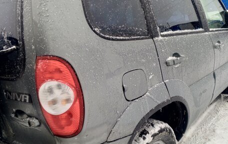 Chevrolet Niva I рестайлинг, 2011 год, 370 000 рублей, 2 фотография