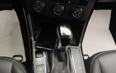 Volkswagen Passat B8 рестайлинг, 2021 год, 2 190 000 рублей, 14 фотография