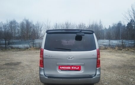 Hyundai Grand Starex Grand Starex I рестайлинг 2, 2011 год, 1 280 000 рублей, 6 фотография