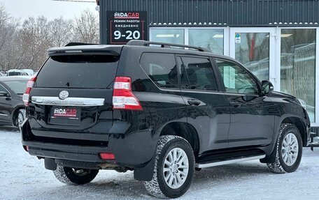 Toyota Land Cruiser Prado 150 рестайлинг 2, 2015 год, 3 849 000 рублей, 5 фотография