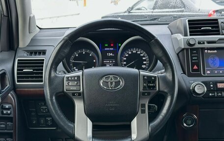 Toyota Land Cruiser Prado 150 рестайлинг 2, 2015 год, 3 849 000 рублей, 14 фотография