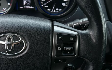 Toyota Land Cruiser Prado 150 рестайлинг 2, 2015 год, 3 849 000 рублей, 24 фотография