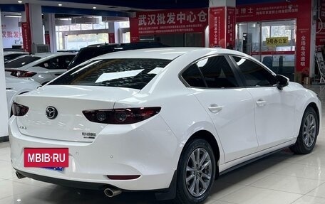 Mazda 3, 2021 год, 1 660 000 рублей, 5 фотография