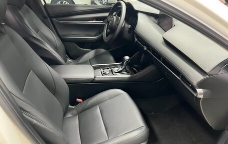 Mazda 3, 2021 год, 1 660 000 рублей, 15 фотография