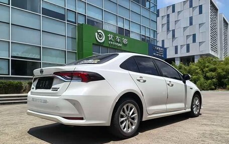 Toyota Corolla, 2022 год, 1 650 000 рублей, 4 фотография