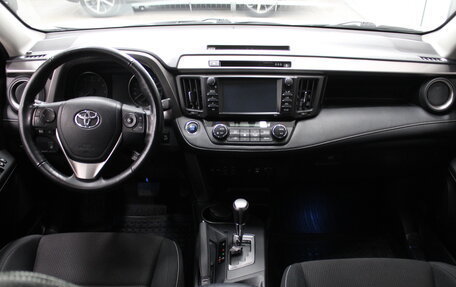 Toyota RAV4, 2019 год, 3 123 000 рублей, 9 фотография