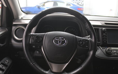 Toyota RAV4, 2019 год, 3 123 000 рублей, 10 фотография