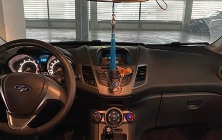 Ford Fiesta, 2016 год, 750 000 рублей, 8 фотография