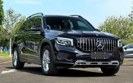 Mercedes-Benz GLB, 2022 год, 2 139 999 рублей, 3 фотография