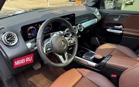 Mercedes-Benz GLB, 2022 год, 2 139 999 рублей, 9 фотография