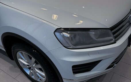 Volkswagen Touareg III, 2015 год, 2 931 000 рублей, 4 фотография
