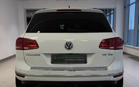 Volkswagen Touareg III, 2015 год, 2 931 000 рублей, 7 фотография