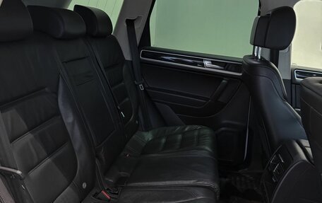 Volkswagen Touareg III, 2015 год, 2 931 000 рублей, 16 фотография