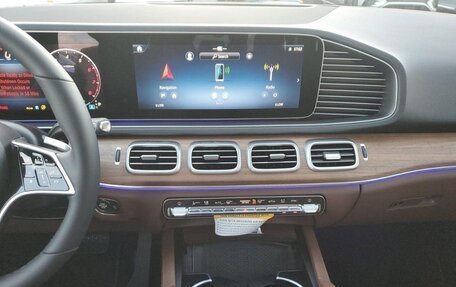 Mercedes-Benz GLE, 2025 год, 10 300 000 рублей, 14 фотография