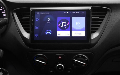 Hyundai Solaris II рестайлинг, 2018 год, 1 050 000 рублей, 9 фотография