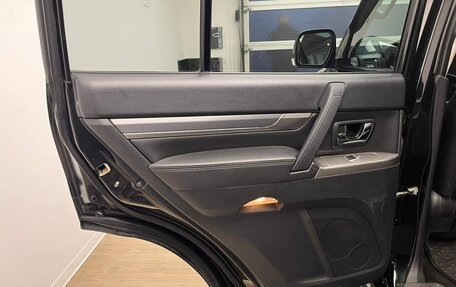 Mitsubishi Pajero IV, 2012 год, 1 890 000 рублей, 12 фотография