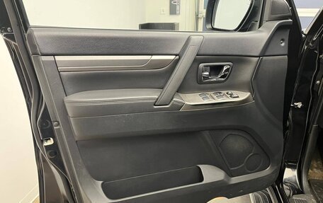 Mitsubishi Pajero IV, 2012 год, 1 890 000 рублей, 10 фотография