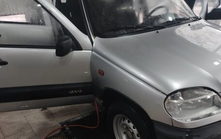 Chevrolet Niva I рестайлинг, 2006 год, 445 500 рублей, 12 фотография