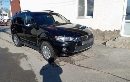 Mitsubishi Outlander III рестайлинг 3, 2011 год, 1 200 000 рублей, 1 фотография
