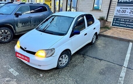 Toyota Platz, 2001 год, 249 000 рублей, 3 фотография