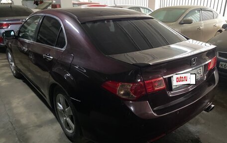 Honda Accord VIII рестайлинг, 2011 год, 999 999 рублей, 4 фотография