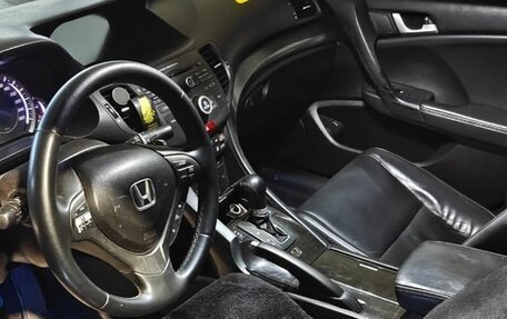 Honda Accord VIII рестайлинг, 2011 год, 999 999 рублей, 5 фотография